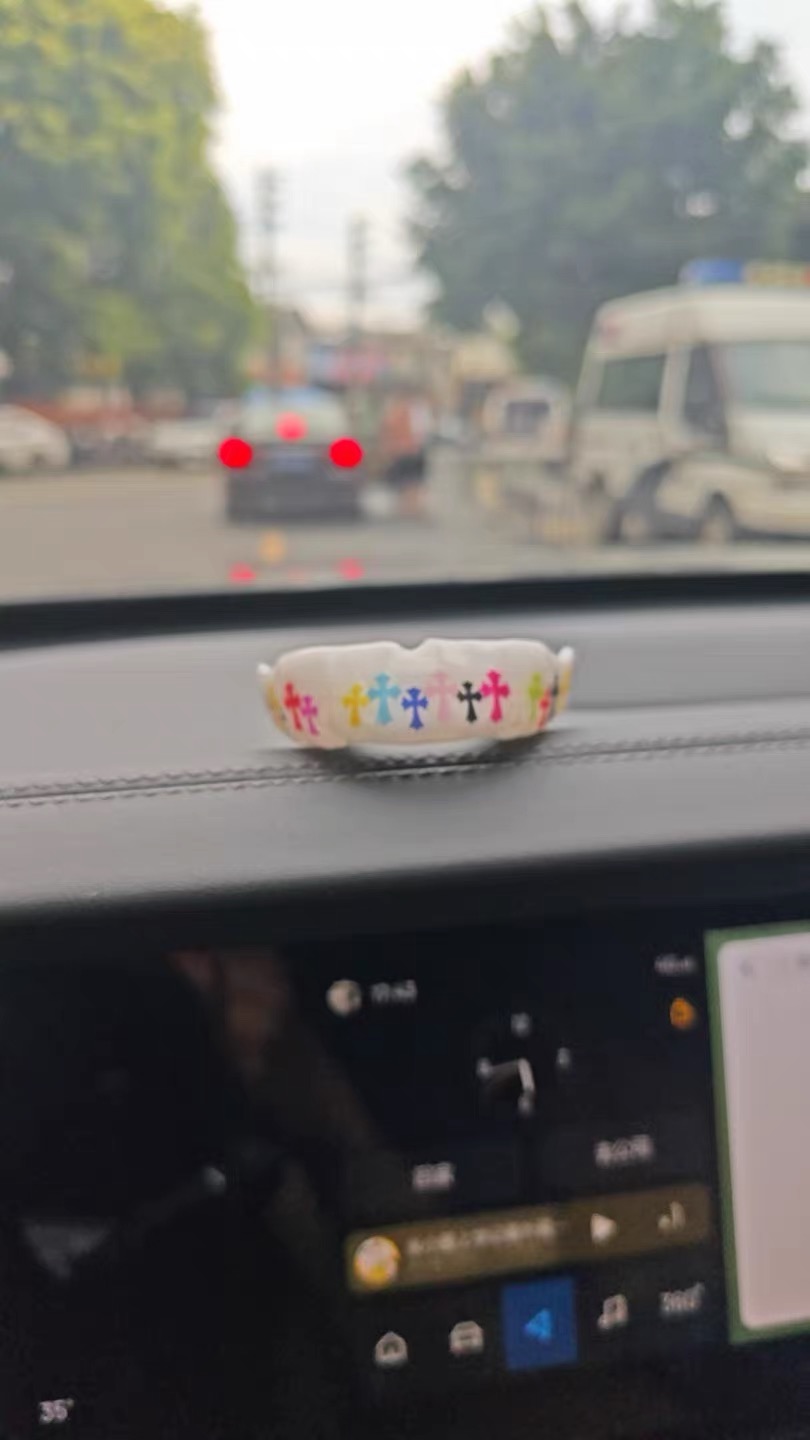 Customer 9 mouthguard view 1