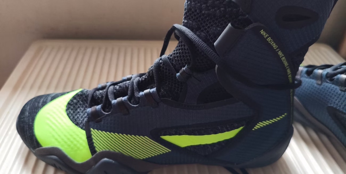Buyer photo: Nike HyperKO 2 front with neon toe
